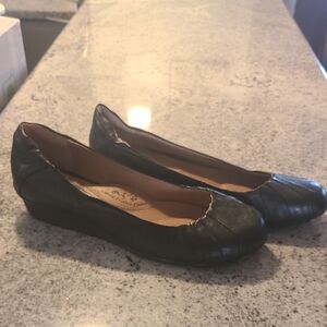 Sofft Black Wedge Flats Sz 8